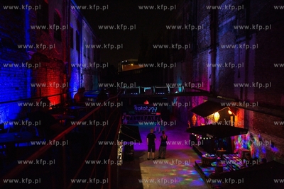 Gdańsk.  Życie kulturalno - rozrywkowe na terenach...