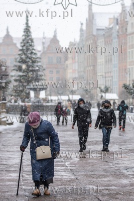 Gdańsk, Zima na ulicy Długiej. 15.01.2021 / fot....