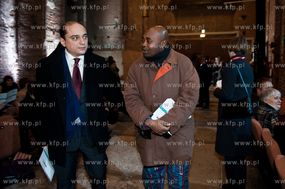 Gdansk. Centrum Sw. Jana. Koncert pt Szukamy stajenki....