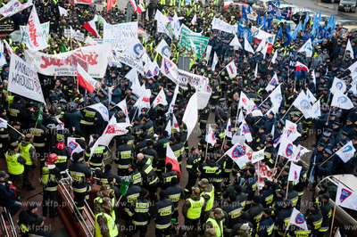 Gdansk. Pikieta Federacji Zwiazkow Zawodowych Sluzb...