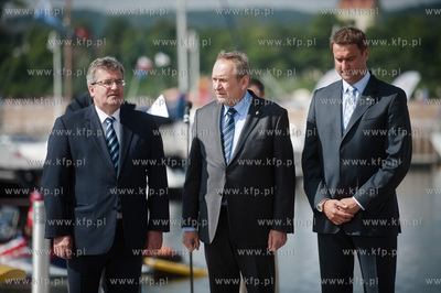 Sopot - molo. Przystan Jachtowa. Uroczystosc slubowania...