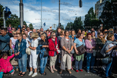 Gdynia. Operacja Zagle Gdyni 2014.
Nz parada uliczna...