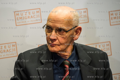 Muzeum Emigracji w Gdyni. Przekazanie osobistych pamiatek...