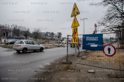 Gdansk. Przygotwania do zmian organizacji ruchu, polegajacych...
