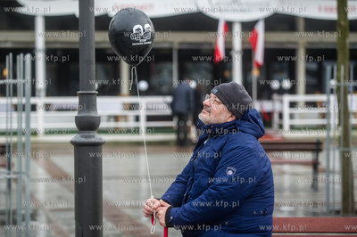 Plac Przyjaciół SopotuHappening pt. Nie róbcie nas...
