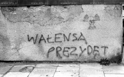 Poczatki kampanii prrzed wyborami na urzad prezydenta...