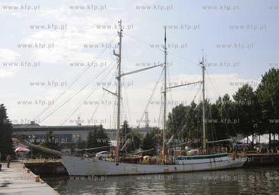 Gdynia w przeddzien Zlotu Zaglowcow - The Tall Ships...