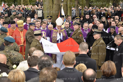 Kolobrzeg. Uroczystosci pogrzebowe posla, Sebastiana...
