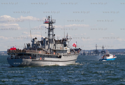 Parada z okazji obchodow Dni Morza i swieta Marynarki...