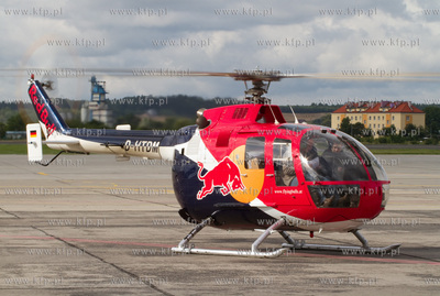 Gdanskie lotnisko odwiedzil  akrobacyjny smiglowiec...