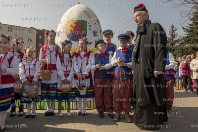 Odsloniecie "Kociewskiej pisanki". Duza, bardzo duza,...