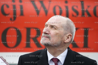 Gołubie. Obchody 73 rocznicy śmierci porucznika Józefa...