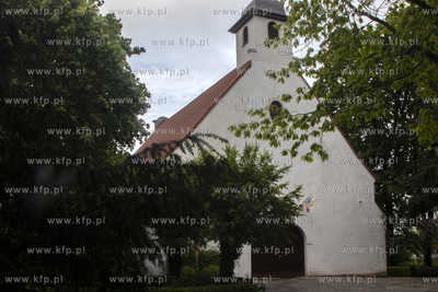 Kościół parafii rzymskokatolickiej pw. Matki Bożej...