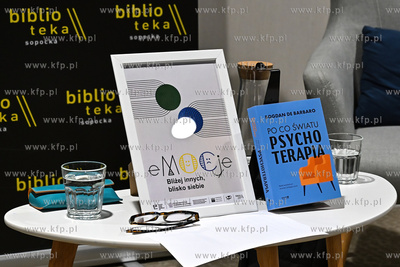 Miejska Biblioteka Publiczna w Sopocie. Sopoteka. Projekt...