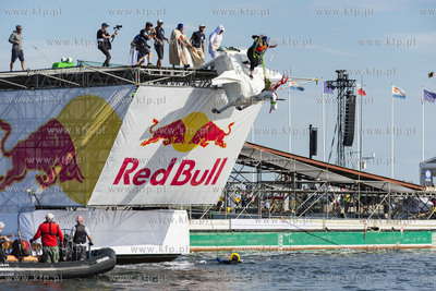 Red Bull Konkurs Lotów w Gdyni. Nz. drużyna Rainbow...