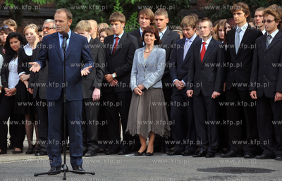 Inauguracja roku szkolnego z udzialem premiera Donalda...
