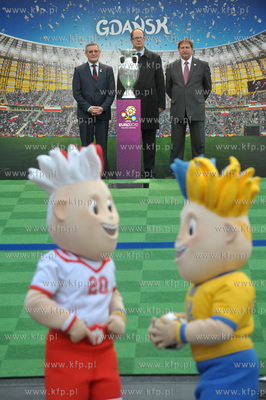 Oficjalne powitanie pucharu Henri Delaunaya w Gdansku....