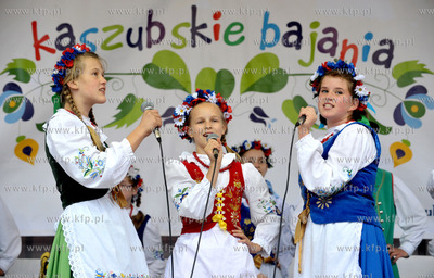 Kaszubskie Bajania na Rynku w Koscierzynie impreza...