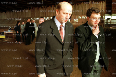 Od lewej: Marszalek Sejmu Maciej Plazynski i prezydent...