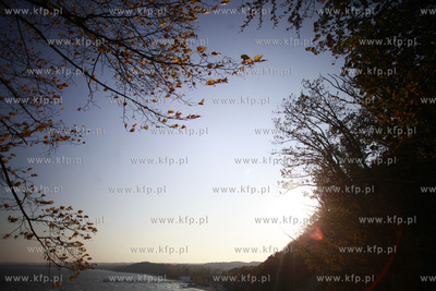 Gdynia Orlowo. Molo widziane z klifu.
25.11.2011
fot....