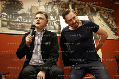 Otwarcie Biblioteki Manhattan w CH Manhattan. Spotkanie...