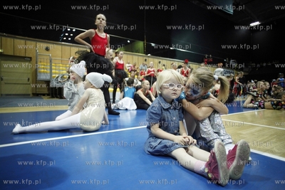Gdynia. Hala widowiskowo-sportowa im. Kazimierza Gorskiego....