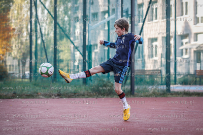 Gdańsk Zaspa. Kompleks boisk przy ulicy Meissnera....