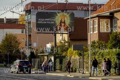 Billboard "Jezus Chrystus Królem Polski" we Wrzeszczu...