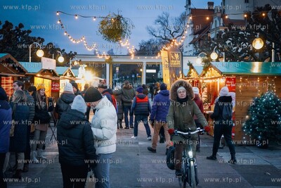 Sopockie Miasteczko Noworoczne. 28.12.2022 / fot. Anna...