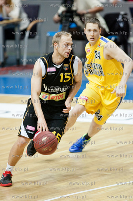 Hala Sportowo - Widowiskowa Gdynia. Piaty mecz finalowy...