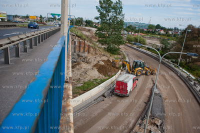Gdansk. Budowa Trasy Sucharskiego, Zadanie nr 1. Polaczenie...