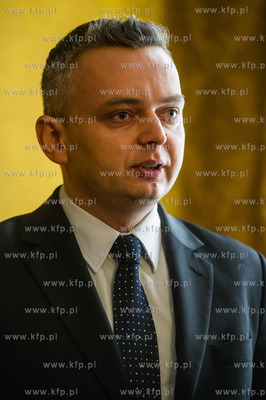 Gdansk. Dom Uphagena. Przekazanie i prezentacja unikatowej...