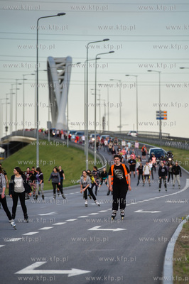 Gdansk. Droga Zielona. Night Skating Trojmiasto 2016...