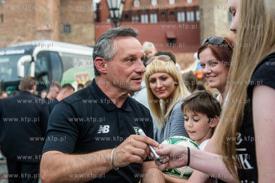 Gdansk. Targ Weglowy. Oficjalna prezentacja zespolu...